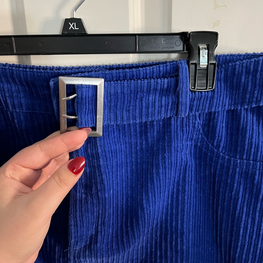 Corduroy Mini skirt - Picture 6 of 7